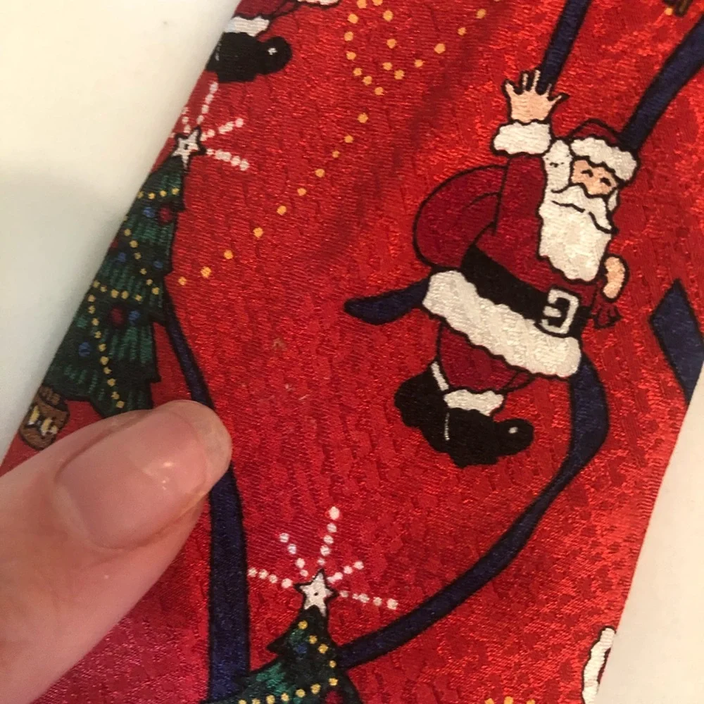 NWT Santa Silk Christmas Tie Red Tree Holiday Mens Formal Retro